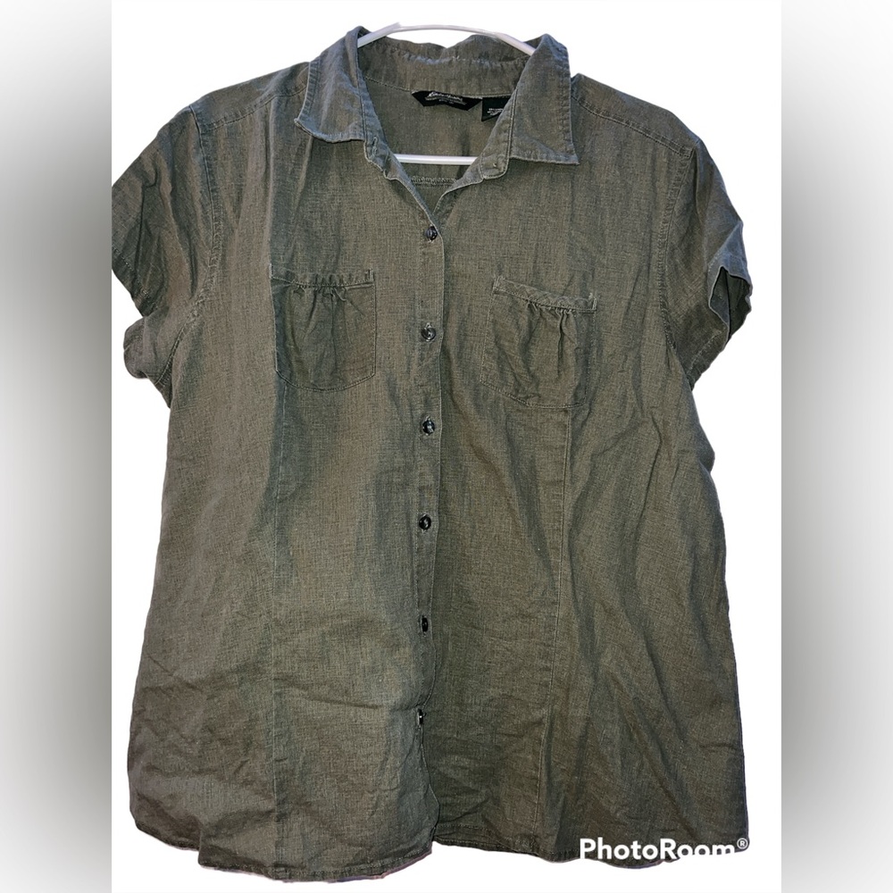 Eddie Bauer tee, size XL